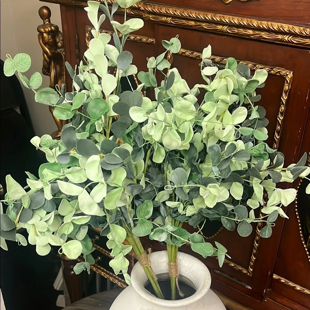 Elegant Green Faux Eucalyptus Arrangement